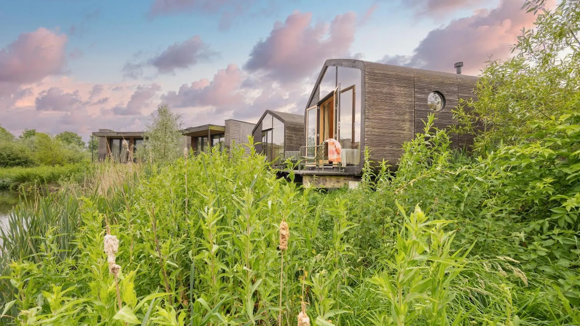 Basecamp Amsterdam Hotel 4*,  Holland